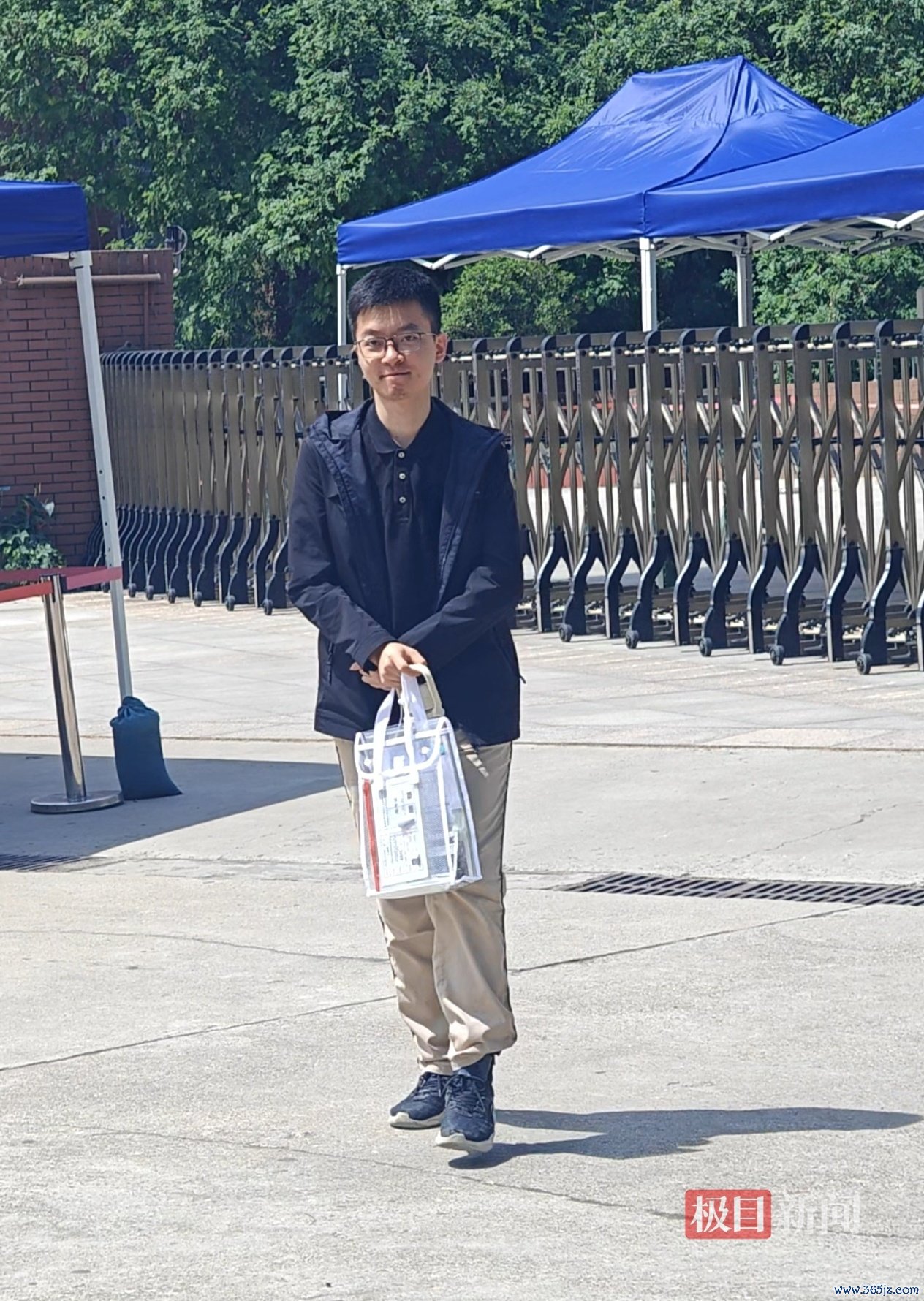 衣福铎走出科场
